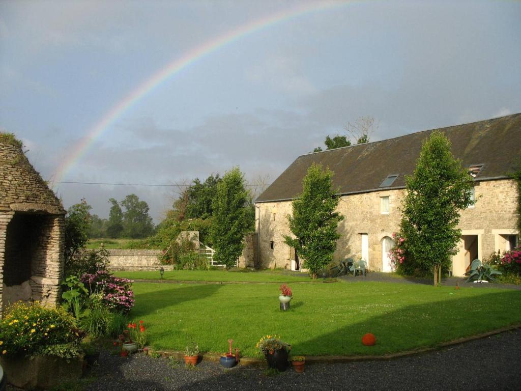 Chambres D'Hotes Les Pieris Grandcamp-Maisy Exteriér fotografie